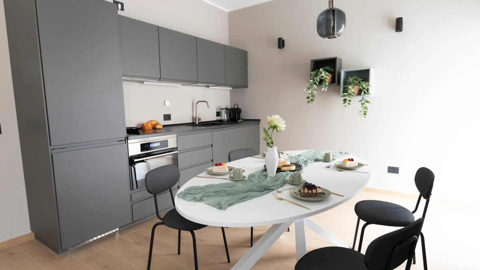 Appartamento Ihost Luxury -Free Parking- Plana 8 Milano